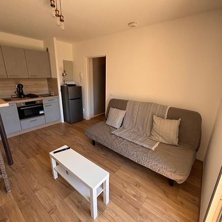 Beau Studio 300 M De La Plage Avec Parking Apartment La Ciotat Luaran gambar