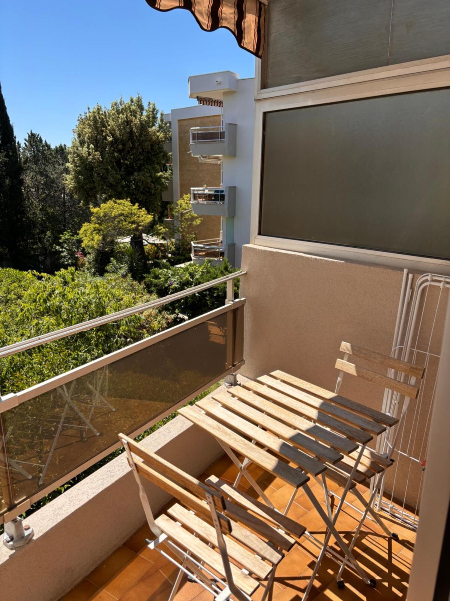 Beau Studio 300 M De La Plage Avec Parking Apartment La Ciotat Luaran gambar