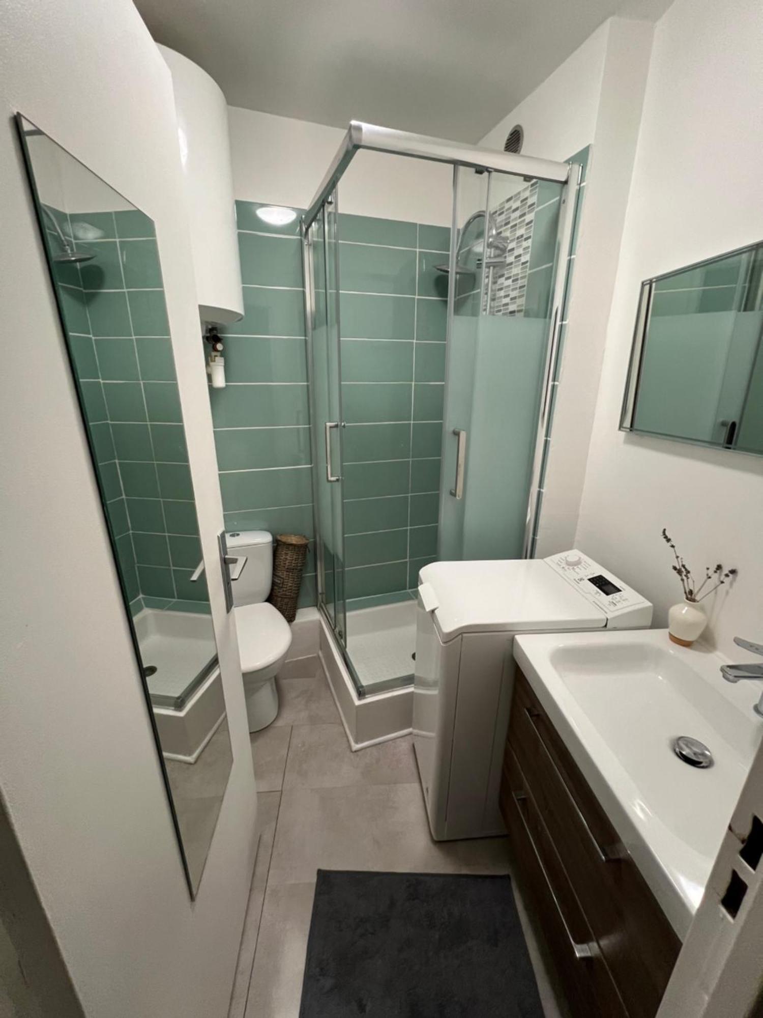 Beau Studio 300 M De La Plage Avec Parking Apartment La Ciotat Luaran gambar