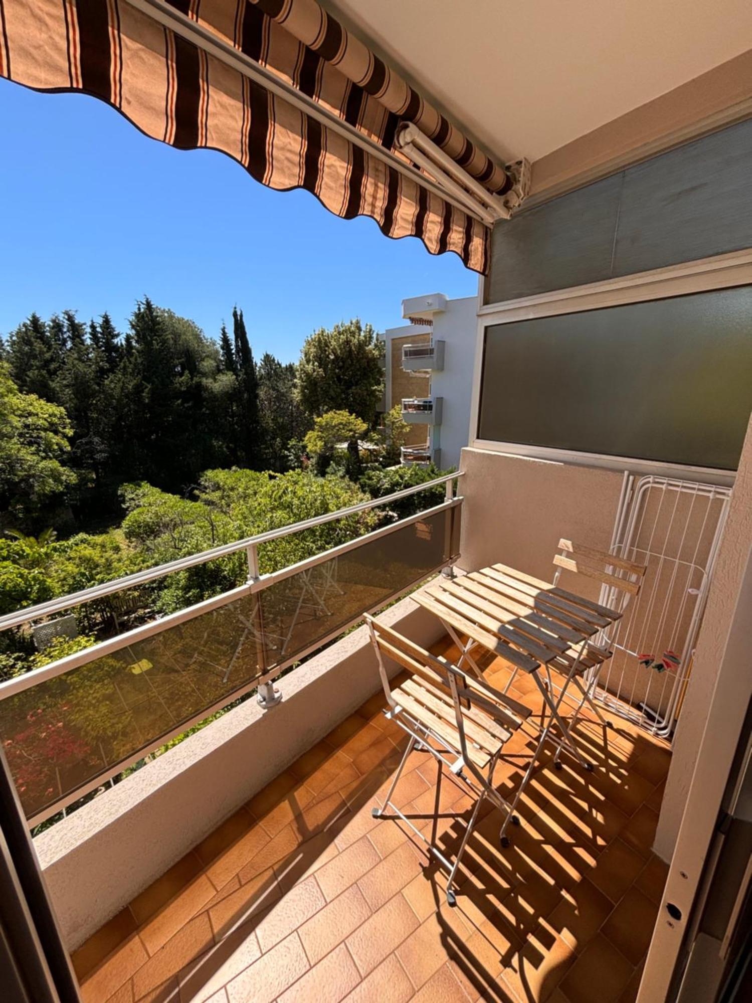 Beau Studio 300 M De La Plage Avec Parking Apartment La Ciotat Luaran gambar